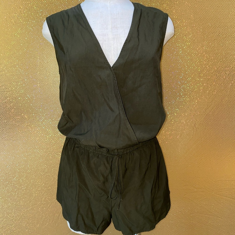 ARMY GREEN ROMPER